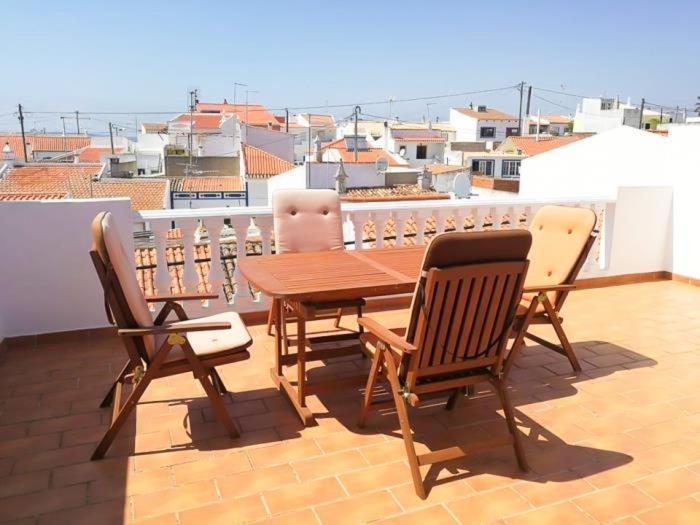 Casa Elza - Apartamento calmo com terraço Espiche Extérieur photo
